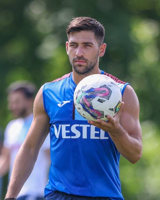 Trabzonspor Slovenya Kampında Tempoyu Artırdı: Nenad Bjelica'dan Taktik Prova 39